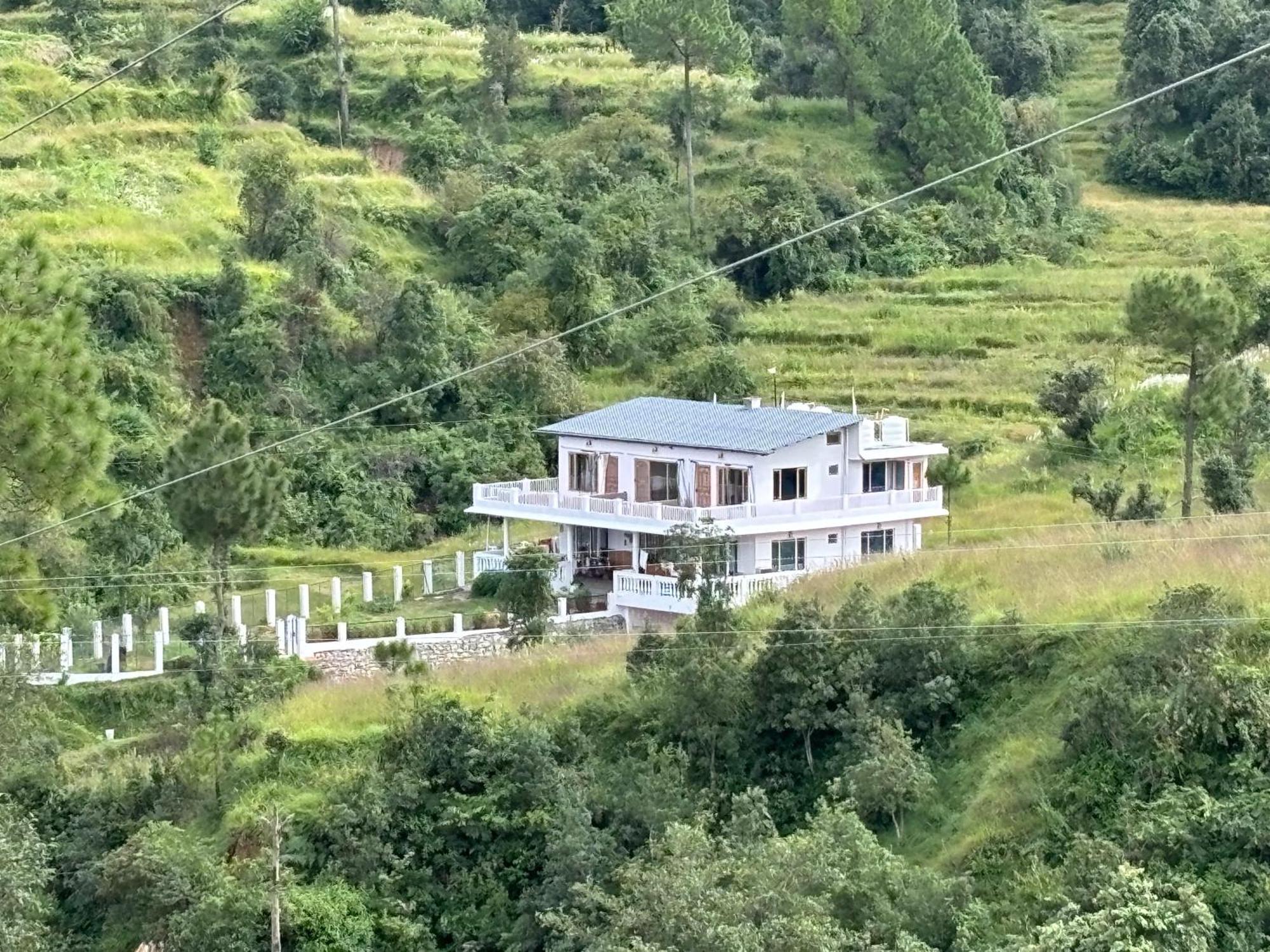 Brook Cottage Champawat Extérieur photo